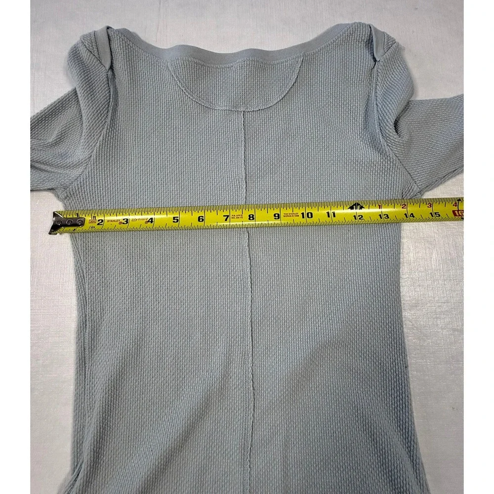 Free People Rosey Thermal‎ Top Light Blue Waffle Knit Embroidered Cuff Size Med